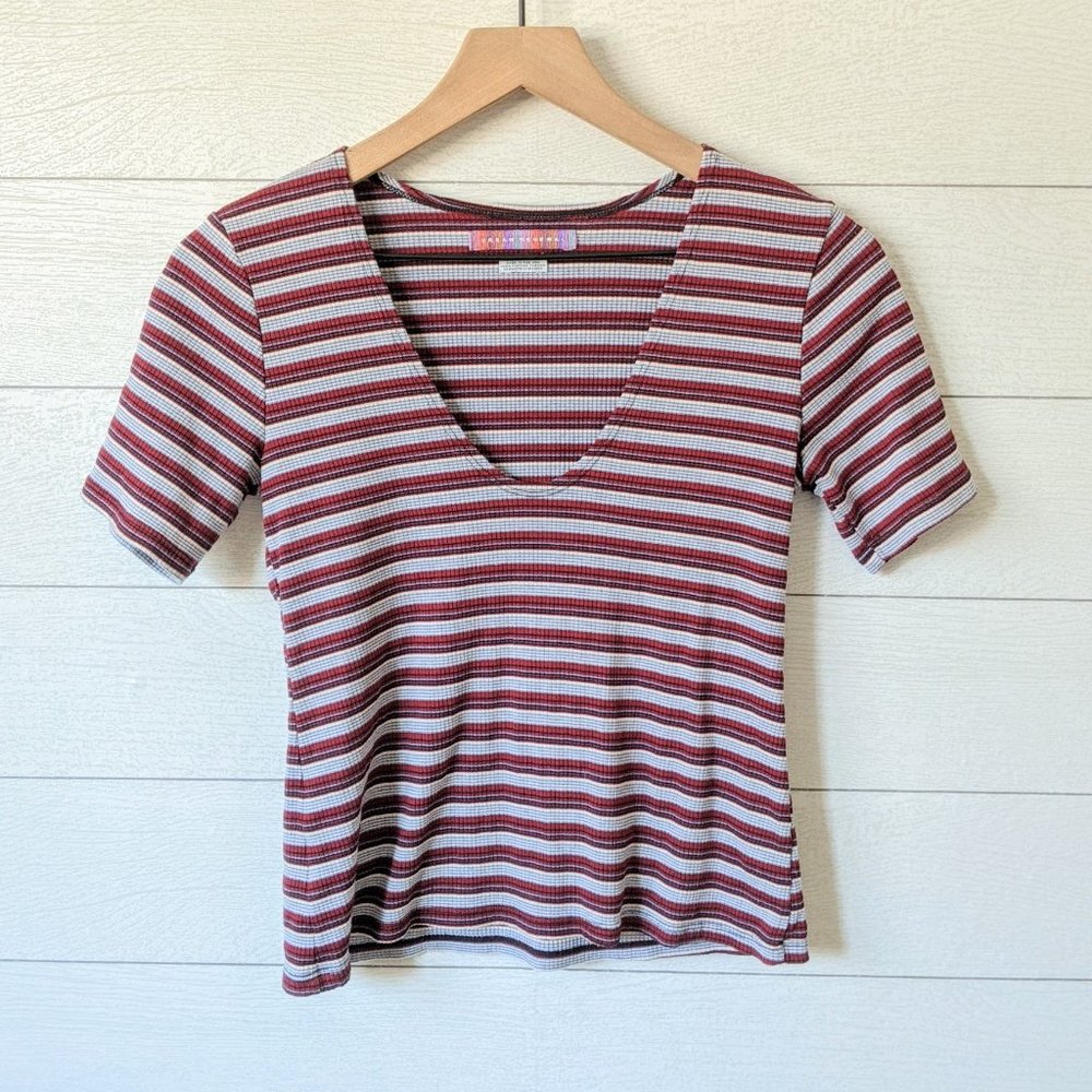 Urban Renewal Striped Ribbed V Neck Tee M